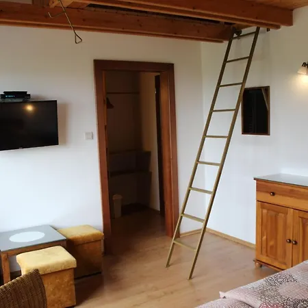 úsmev Penzion Arnutovce